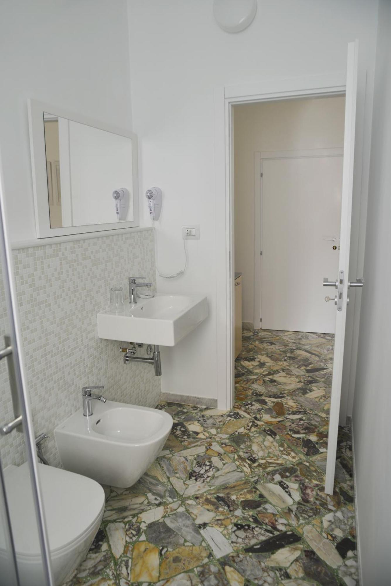 La Casa Di Eva Bed & Breakfast Brindisi Eksteriør bilde
